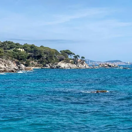Apartman Beautiful Beachfront In Paradise *